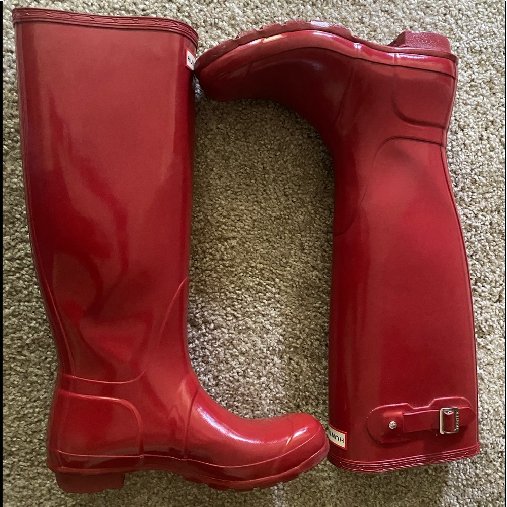 Like New Red Hunter Boots